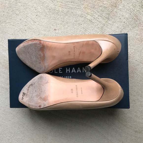 SOLD Cole Haan Nude Leather Pumps - Picture 7 of 7